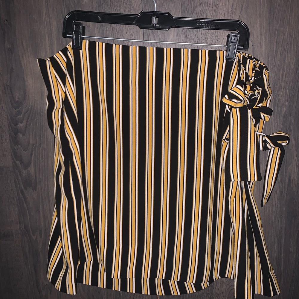 FAUX-WRAP SKIRT BLACK & YELLOW